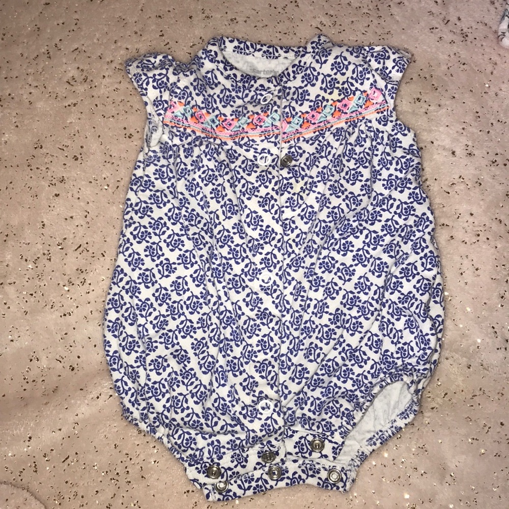 Carters romper
